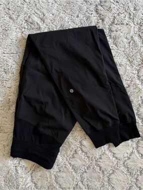 Lululemon Dance Studio Jogger Pants Size 6 Black Mid Rise Drawstring Athletic